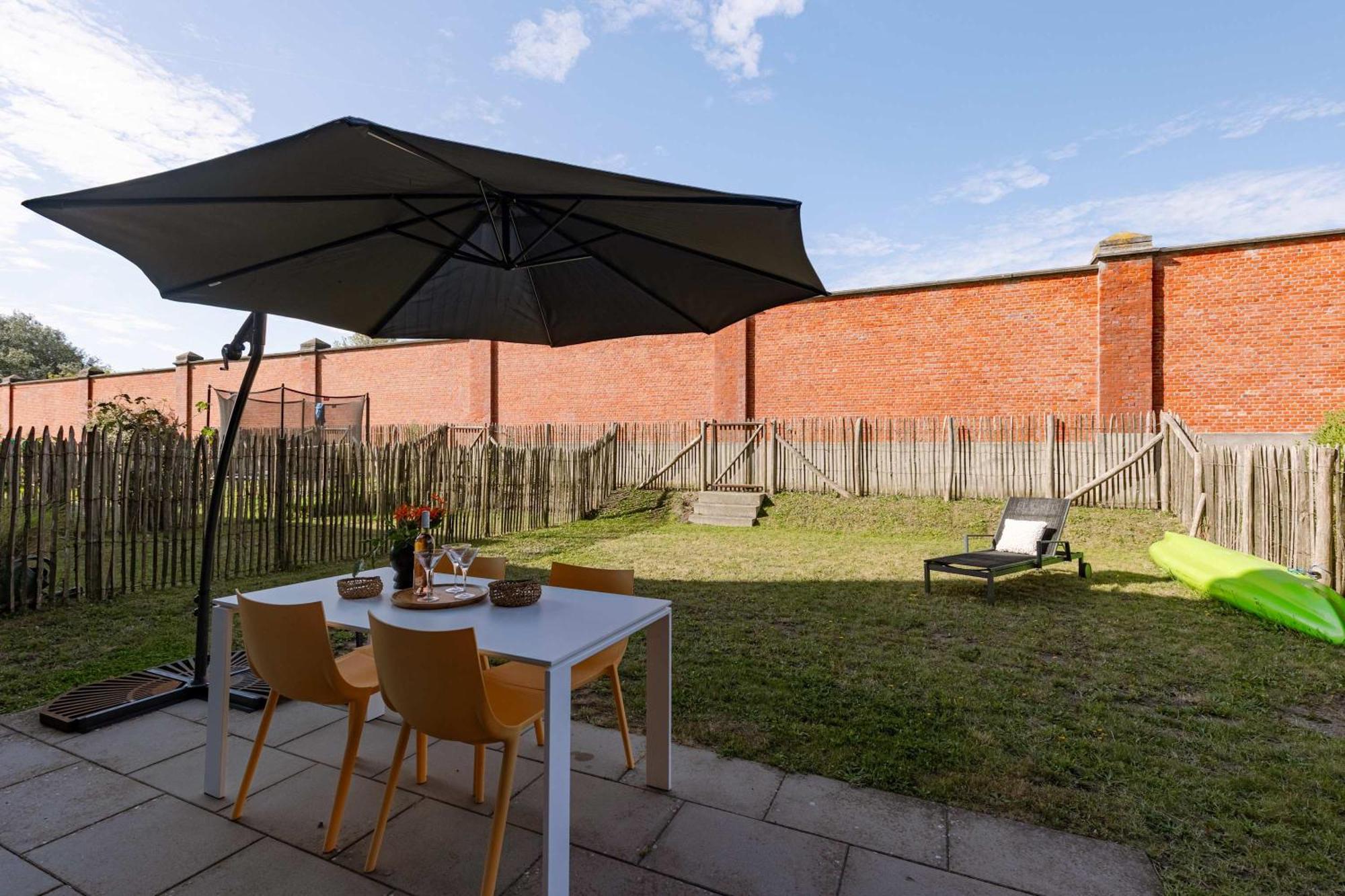 Huswell - Cozy With Garden Ostende